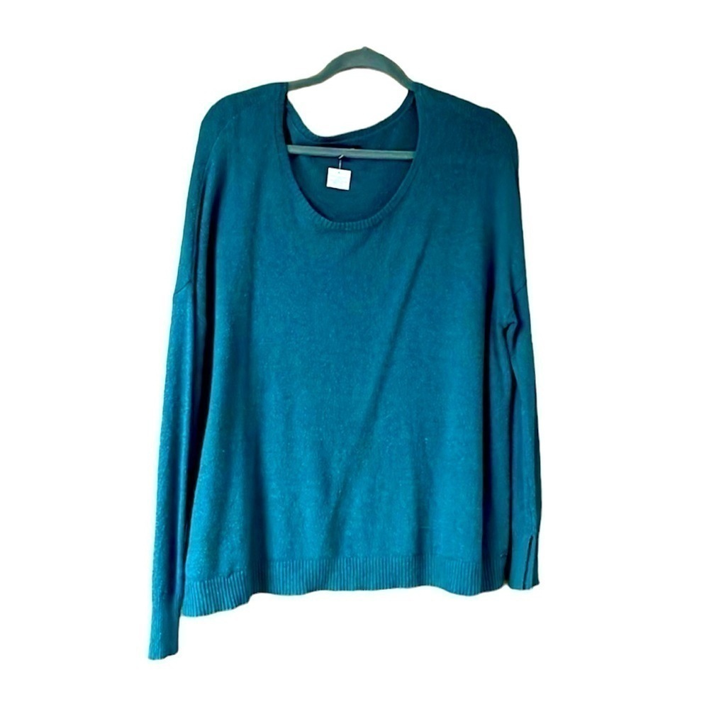 Size Med American Eagle sweater